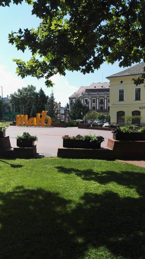 Csipke Apartman Makó エクステリア 写真